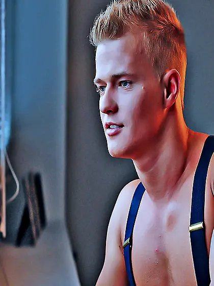 White young gay yngperfectbody