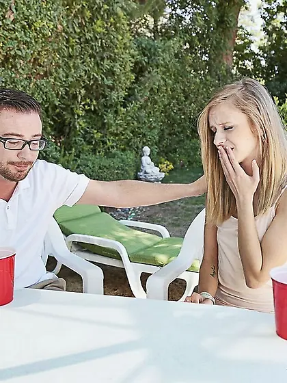 Boyfriend glasses enjoys fallatio