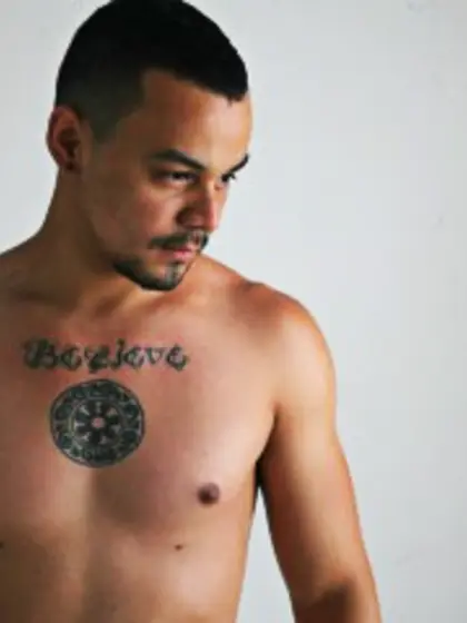 21 yo brunette Ricardoboss.