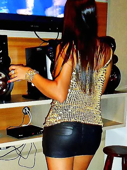 Paula B.  - Brasil (No Nude)