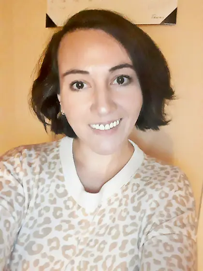 sexy milf nurse Lisa