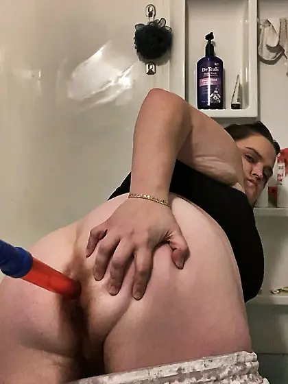 Stretching my tight asshole