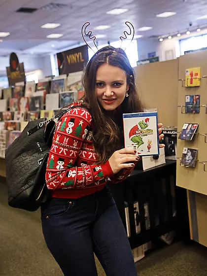 Dressed christmas outfit drops