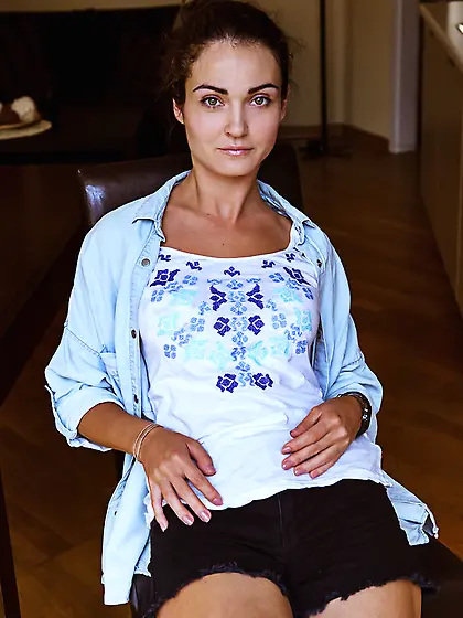 Brunette naked kitchen early