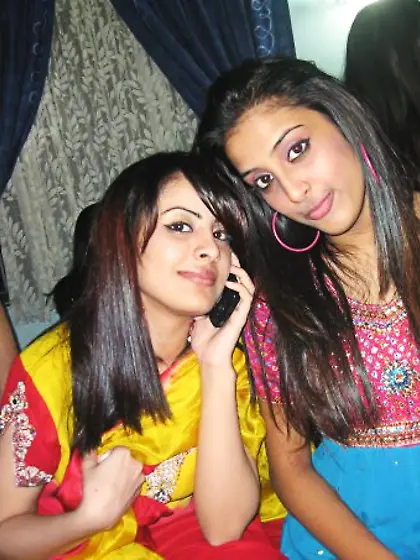 Sexy indian girlfriend