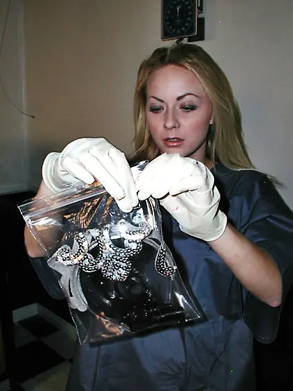 n6157 - Case-0C164E2 - Ember,  Mena