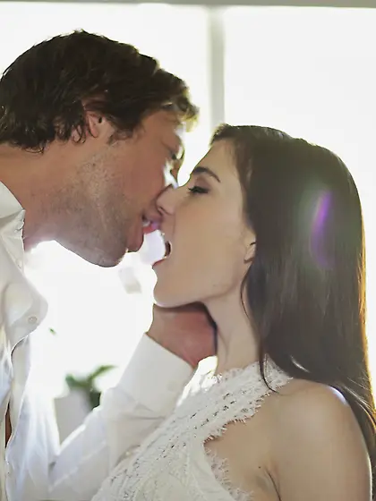 American model long cock deepthroat