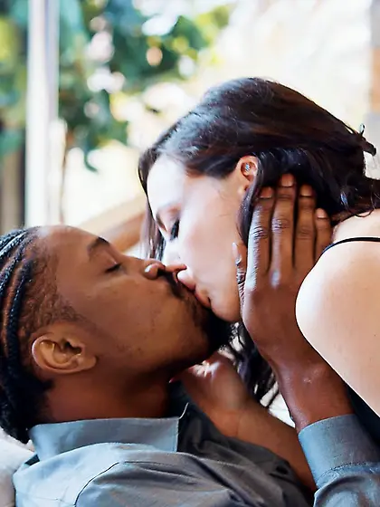 Three kinky bitches pleasuring Isiah in the living room