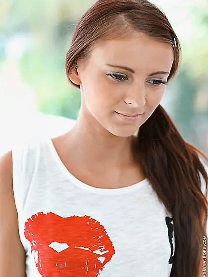 Sweet Asya Kitty has the long dildo that she is trying to slide