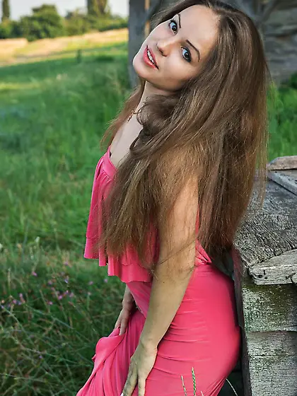 MetArt sample gallery featuring: Arina G