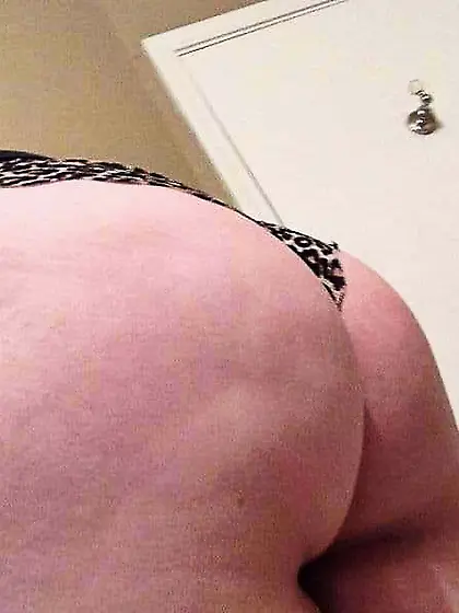 Wife wants to show