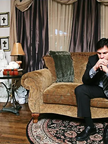 Posh hottie Dyanna Lauren knows how to make a dude crave for her