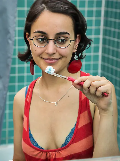 Geeky girl with a wet cunt is big into fingering and such