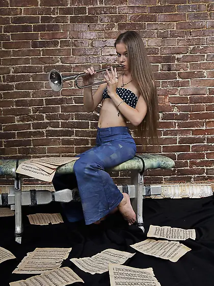 Excited brunette Milena D takes the jeans off and shows pussy fr