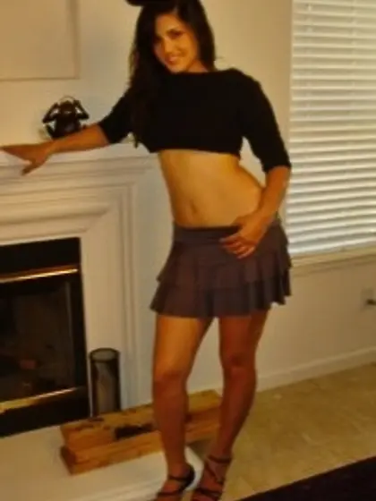 Sunny Leone improvises strip show by the fireplace when the came