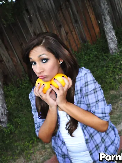 Guy with the throbbing dick is heavily working up Kim Kennedy???