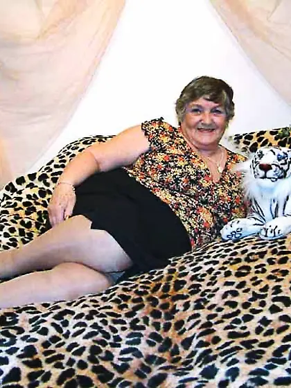 Granny grandma libby united