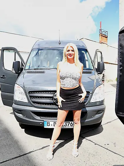 A sultry redhead with a tight body is enjoying hardcore oral