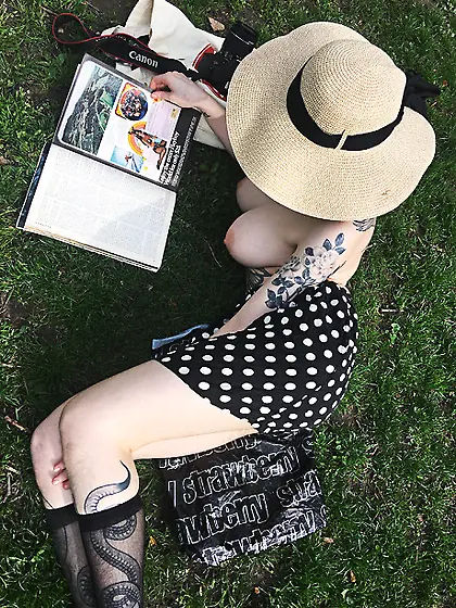 Ms.  Rosie Wilde (Ms.  Rosie Levine)