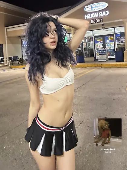 Sexy goth 19 year old hoes