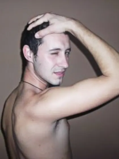 21 yo brunette Hornycockxxl.