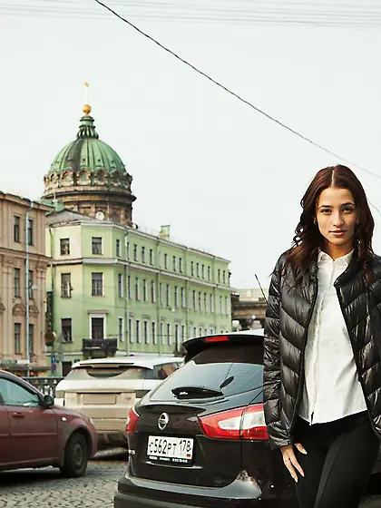 Sasha P is getting nude in fancy living room and demonstrating h