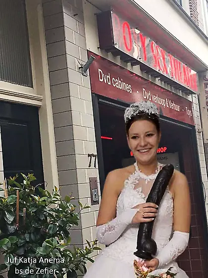 Dutch slut Katja Anema a roxy sex cinema