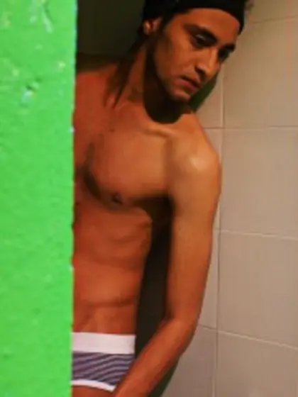 Brunette supercockx perform anal