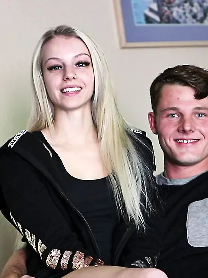 Tart welcomes her boyfriend’s tongue and...