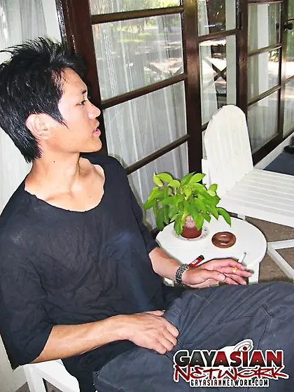 Asian stud pose outdoor