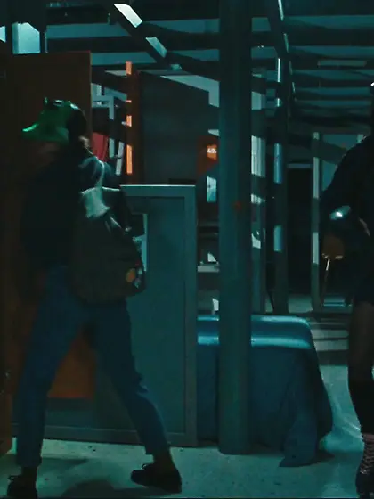 Wake up Alessia Yoko Fontana und Jacqueline Moré