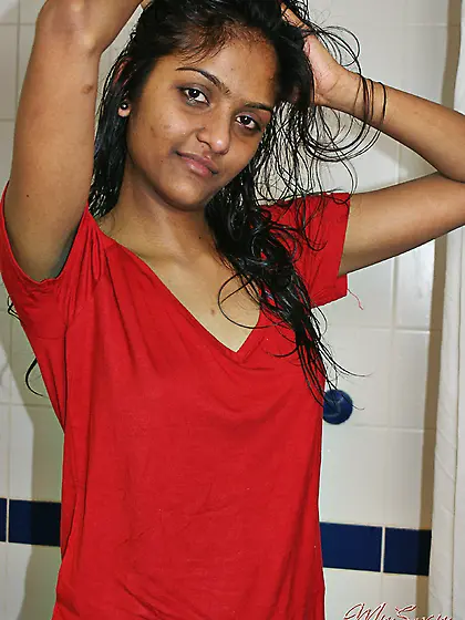 Perfect boobs shaved pussy