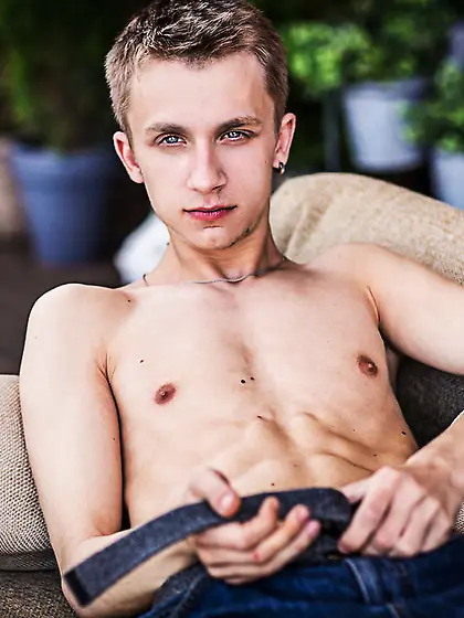 White young man a0johnsoul