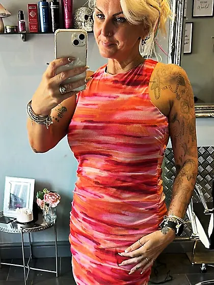 Hot Blonde Tattoos Milf Naughty Selfies