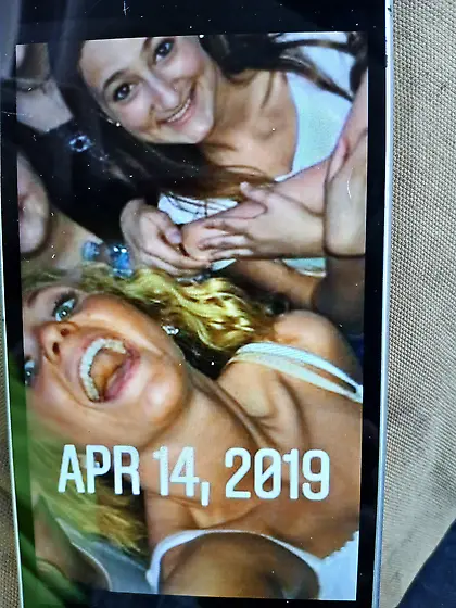 My hot ass cousin Danielle