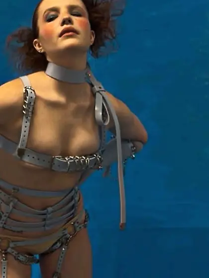 Ginger Girl Riley Poses for You.