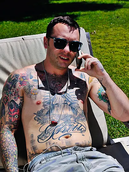 Hardcore brunette Belle Noire enjoys oral sex and serious stuffi