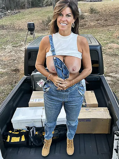 Matures,  milfs,  cougars