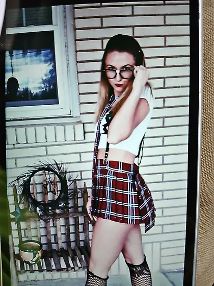 My hot ass cousin Danielle