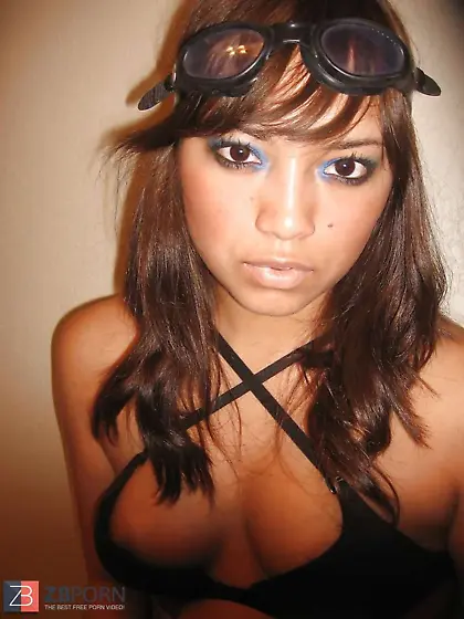 Pretty Inexperienced Teenager Susie