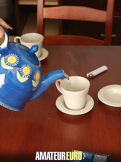 Mature woman gets fucked by a toyboy