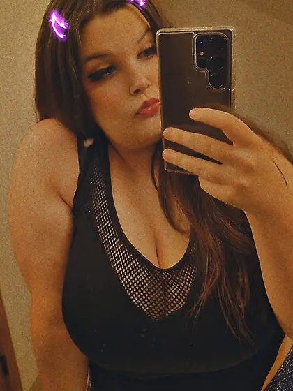 Lydia heavy brunette MILF milkers how much for BJ?