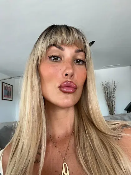 Foot and Findom Brats From Twitter