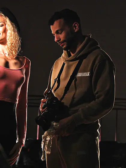 Curly-haired blondie Isabella De Laa gets pleasantly fucked