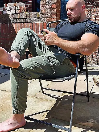 Men's Feet & Foot Doms