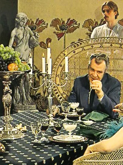 Big eighties group loves