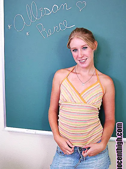 Skinny blonde babe bit