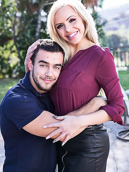 Stepson and stepmom gotta come down from their taboo bliss