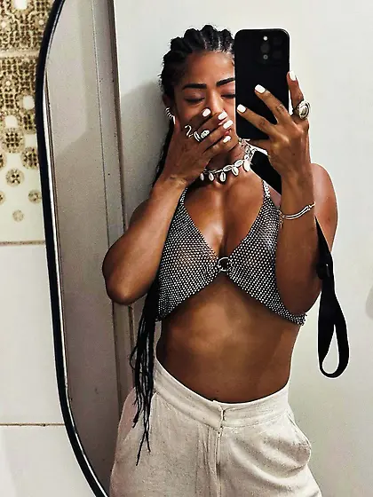 how to break hot pretentious muscle bitch?