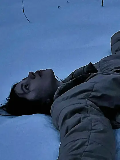 Retrouver morte dans la neige